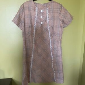 True vintage handmade plaid 1960’s like new shift dress with darts mod style!